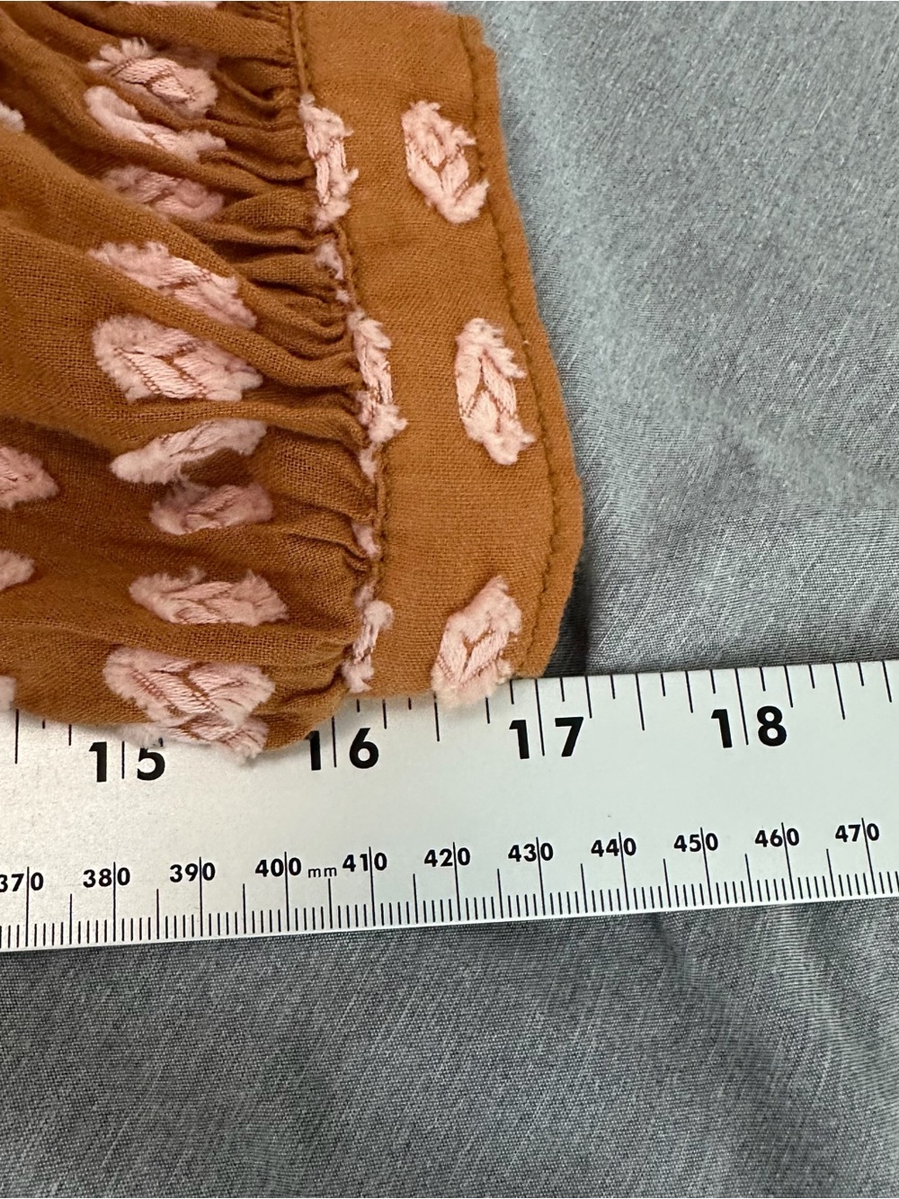Anthropologie Pilcro XS Brown Pink Textured Embroidered Blouse 100% Cotton - Picture 8 of 9
